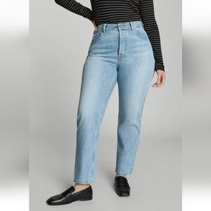 Everlane curvy cheeky jeans size 33 crop